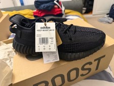 Yeezy Boost 350 V2 Onyx UK 9.5 BRAND NEW IN BOX