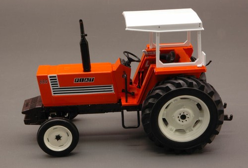 Fiat 880 tractor - 880,