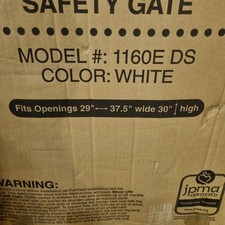 Regalo Easy Step Metal Walk Thru Gate, White, Fits Spaces between 29" to 37.5"