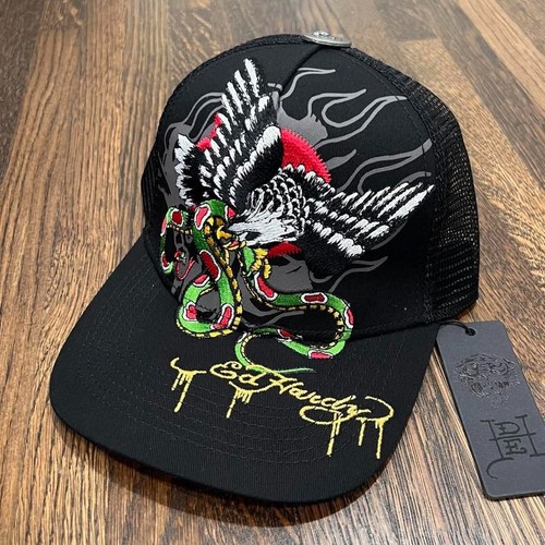 Hardy black eagle - black, snake