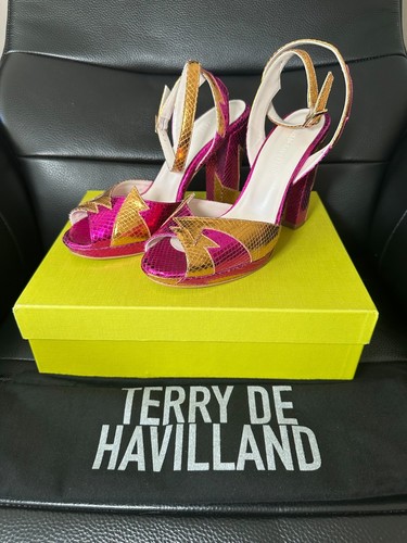 Terry havilland zia - havilland,