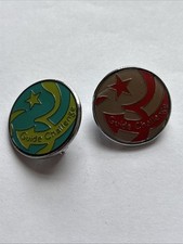 Two Girl Guide Metal Badges. Challenge. 