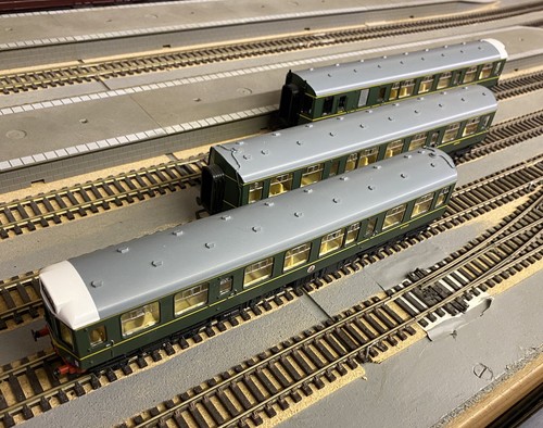 Hornby r369 green - br,