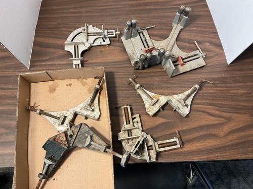 Lot vintage corner miter - of,
