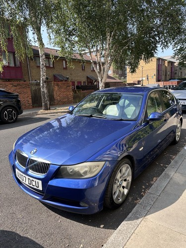 Bmw 325i e90 automatic - 325i,