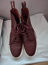 Doctor Marten Bounce Boots