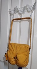Kipling Medium