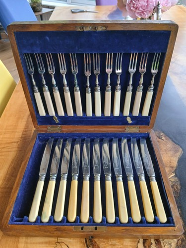 Early 20th century boxed - early,
