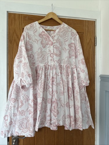 Cabbage and rose - and,