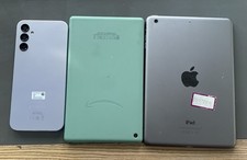 3  Gadgets  apple Tablets