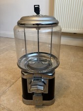 Beaver Sweet Vending Machine