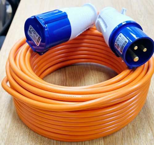 25m caravan mains - hook, up
