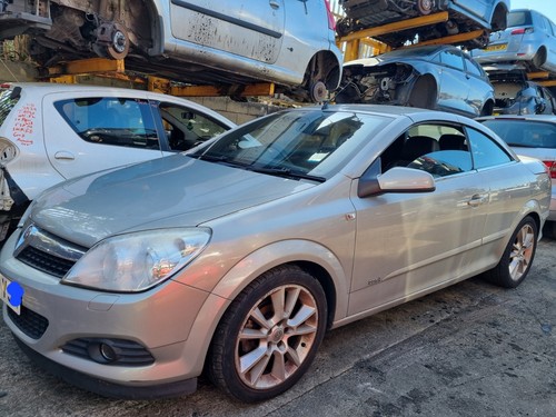 Vauxhall astra convertible - convertible, mk5