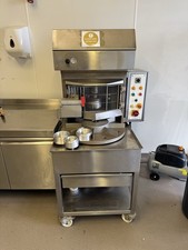 8 Station John Hunt Pie Machine 2008