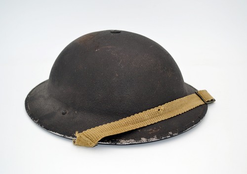Militaria wwii helmet - militaria,