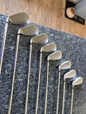 Wilson Di7 irons (8 clubs