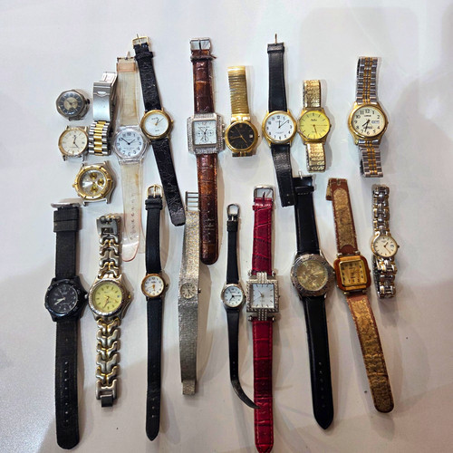 Job lot mixed watches lorus - lot,