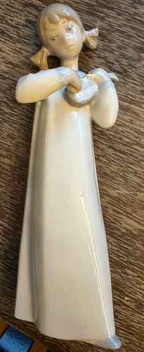 Lladro porcelain figurine - lladro, 8"