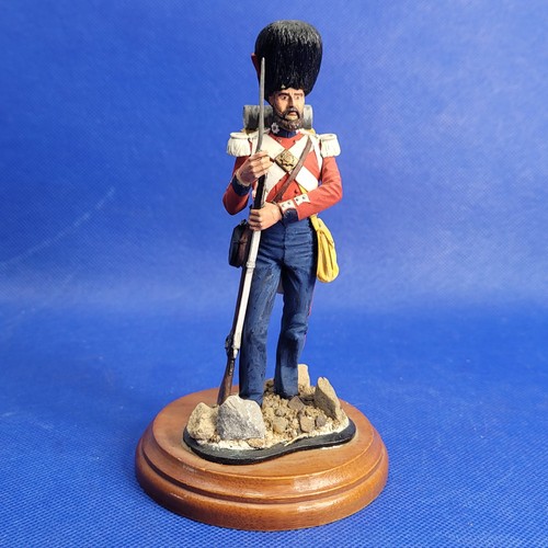 Grieves military figures - d,