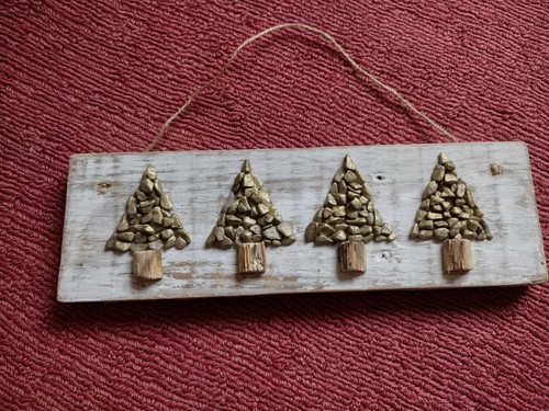 Little xmas trees - little,