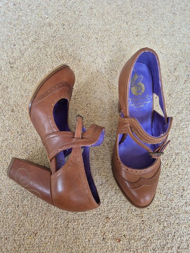 New red dead size - or, brown