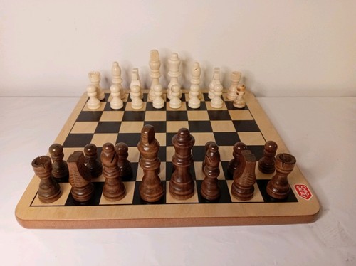 Chad valley wooden - wooden, chess