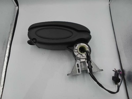 1466186 center seat armrest