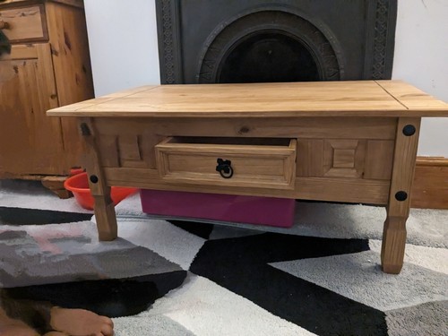 Seconique corona coffee - coffee, table