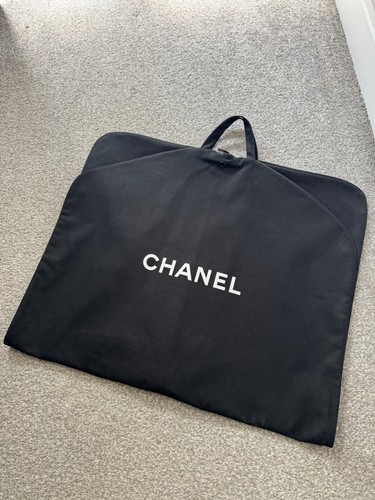 Chanel suit carrier genuine - -,