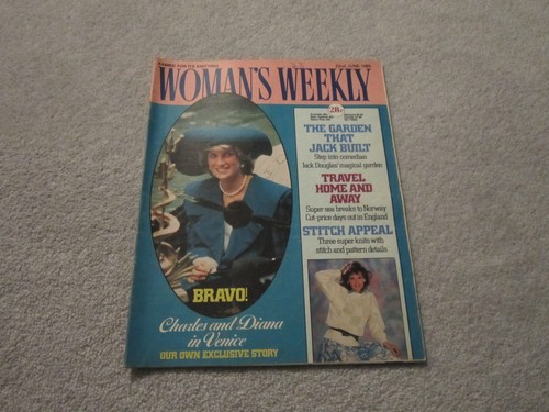 Woman weekly magazine - ,