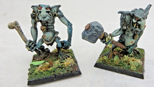 Stone troll metal well - x2,