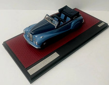 MERCEDES BENZ 320A W142