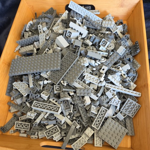 Lego 2kg bundle - grey, bricks