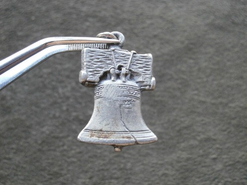 Large liberty bell vintage - large,