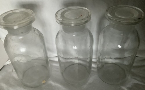 Apocathery glass jars - x, 3