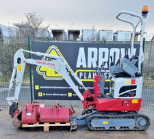 TAKEUCHI TB210R 1.1T MINI
