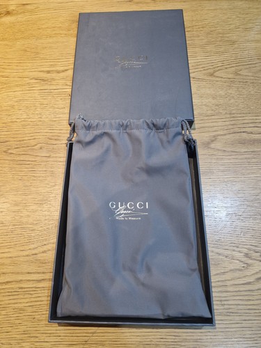 Gucci empty gift box - gift,