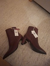 M&S Women's Leather Burgundy