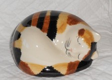 Quail Ceramic Pottery Sleeping