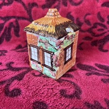 Price Kensington. Cottage