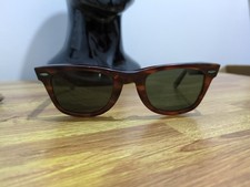 VINTAGE RAY BAN SUNGLASSES B&L