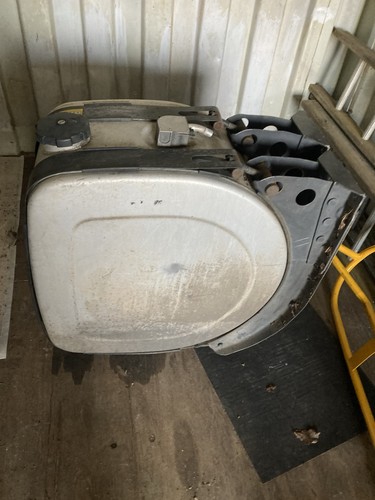 Volvo fuel tank - fuel, with