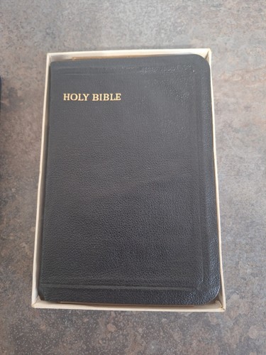 Holy bible collins fontana - bible,