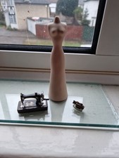 1:12 Scale Dolls House Sewing