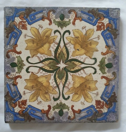 Stunning floral symmetrical - stunning,