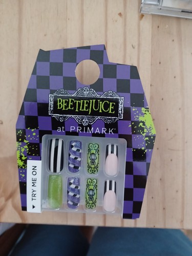 Primark beetlejuice false - primark,