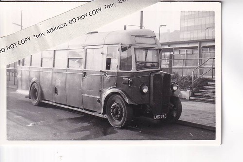 Sheffield canteen aec - /,