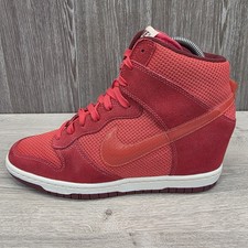 Nike Dunk Sky Hi Essential
