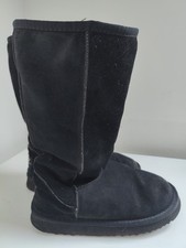 UGG Australia Tall Black Boots Size 6 *read description*