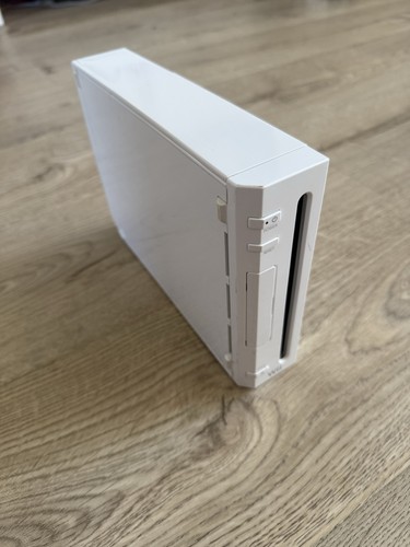Nintendo wii console white - wii,